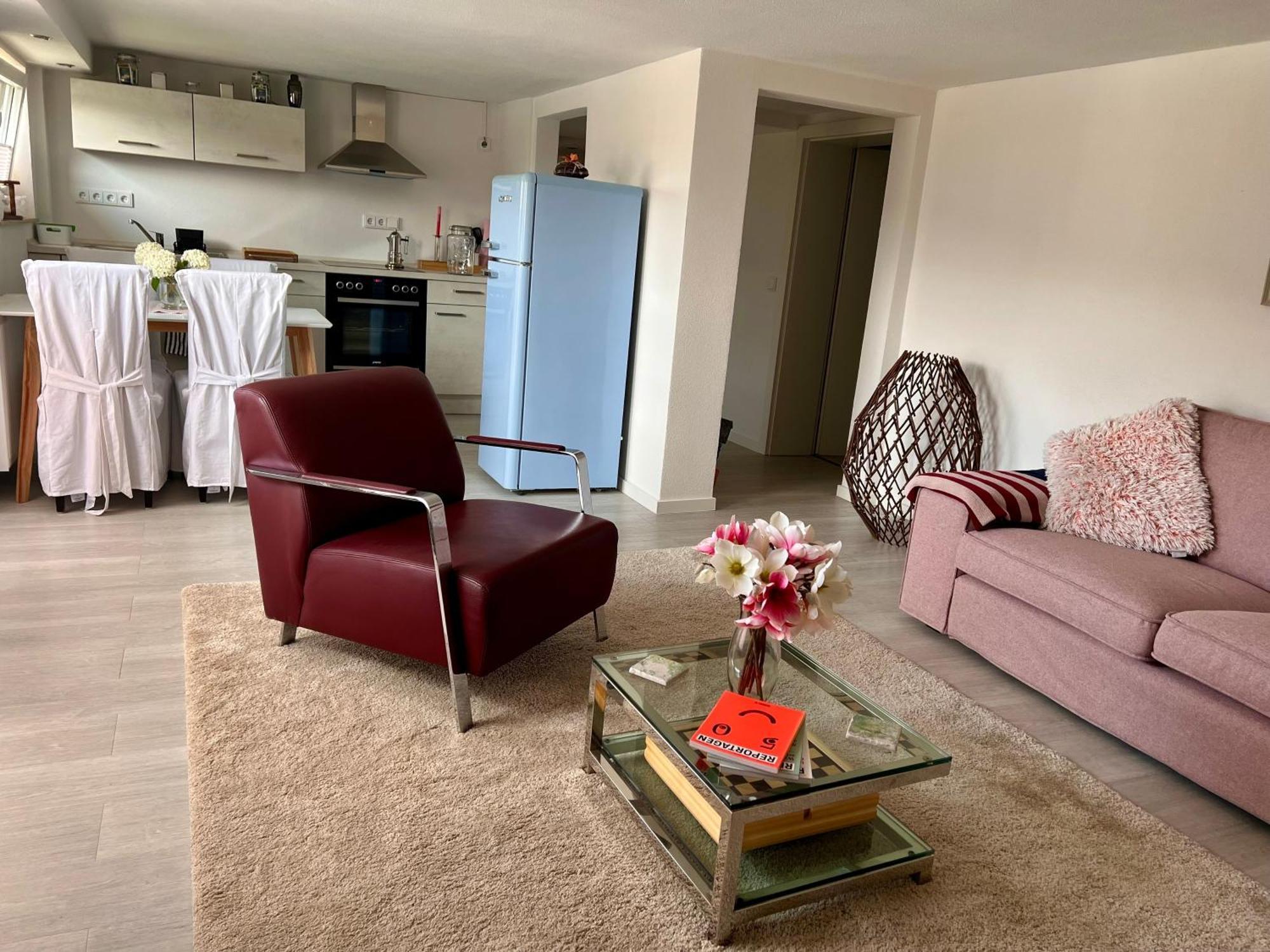 Charmante Einliegerwohnung, 3 Zimmer In Ruhiger Wohnlage, 60Qm, Mit Gemuetlicher Suedterrasse Marburg Kültér fotó
